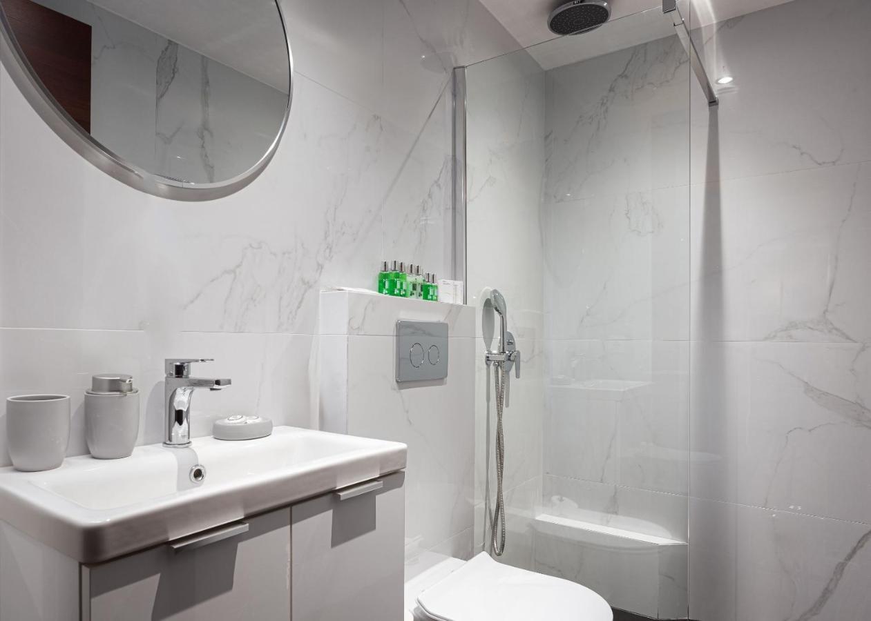Glyfada Premium Residence Atene Esterno foto